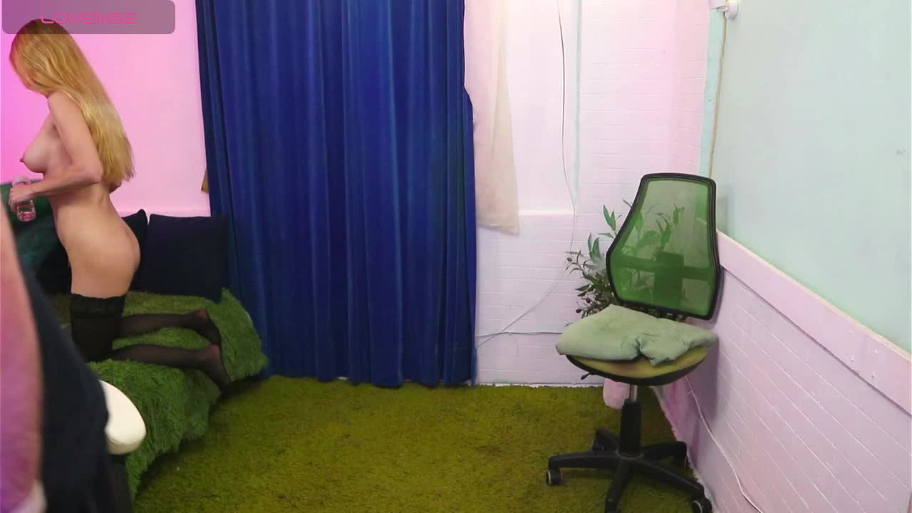 AlisaAleks Cam Model Chat October 31, 2025