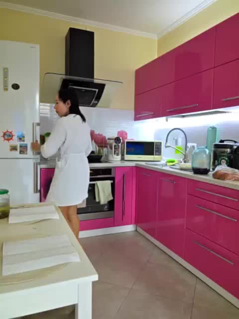 Alex80-201 Cam Model Chat October 31, 2025