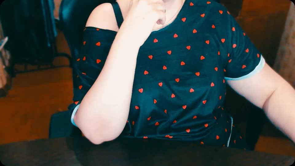 Alisa1917 Cam Model Chat October 31, 2025