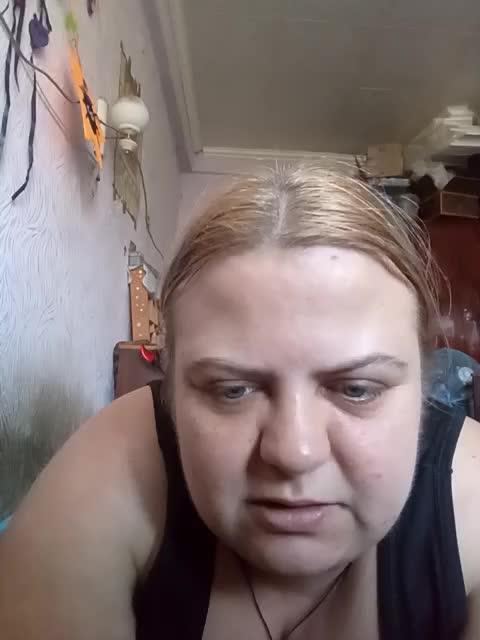 engela-s-1 Cam Model Chat October 31, 2025