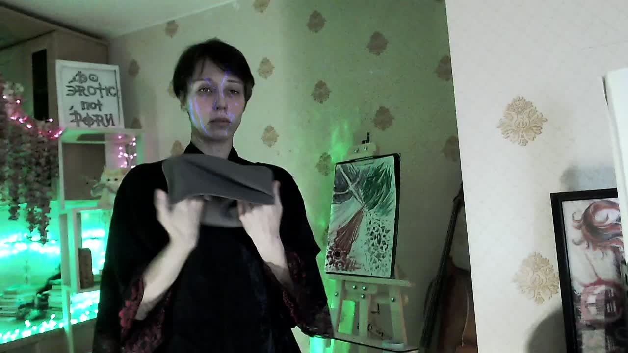 Yrriel_Autist Cam Model Chat October 31, 2025