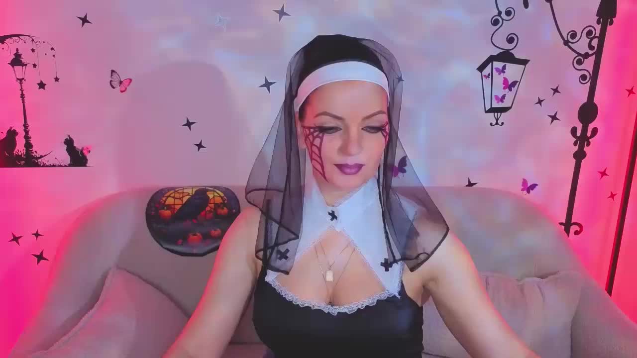 SelenaBlooms Cam Model Chat October 31, 2025