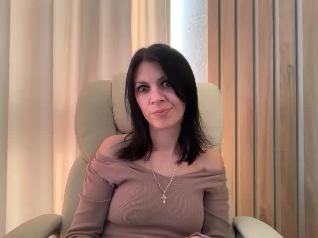 InjaAtHome Cam Model Chat October 31, 2025