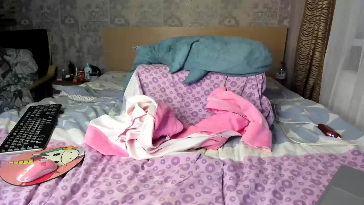 purebeautie Cam Model Chat October 31, 2025