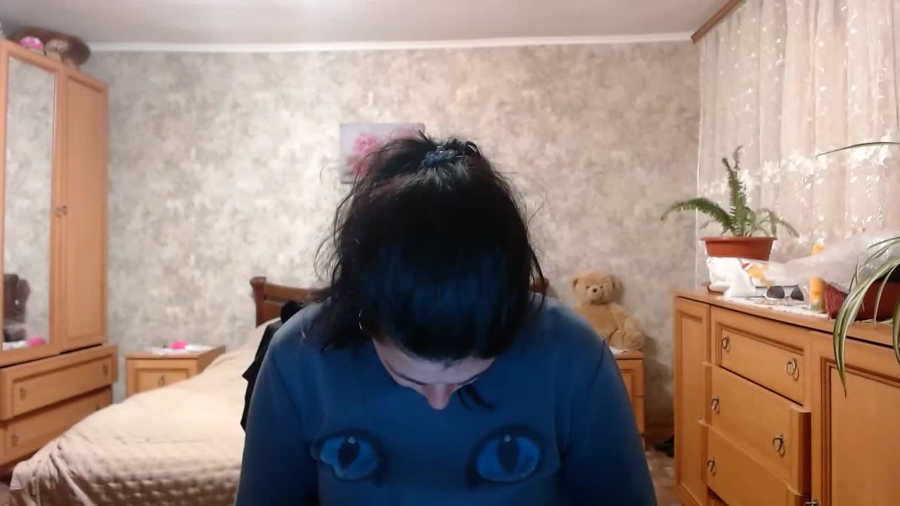 KristiWhite Cam Model Chat October 31, 2025