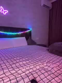 ButttFly Cam Model Chat October 31, 2025