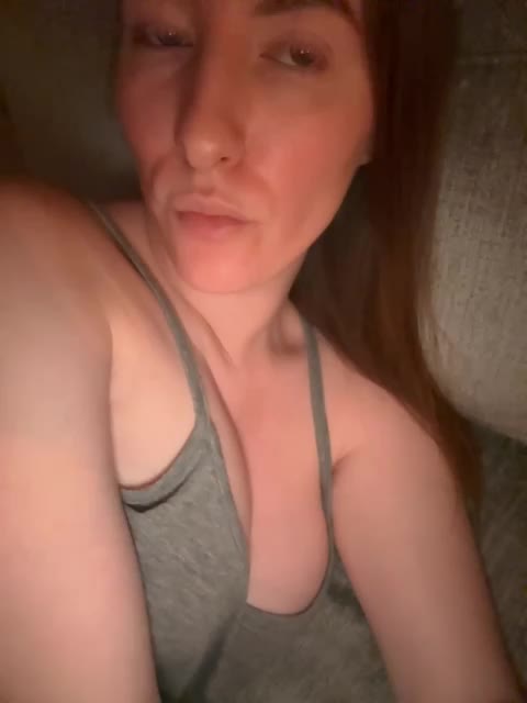 Rinaaamur Cam Model Chat October 31, 2025