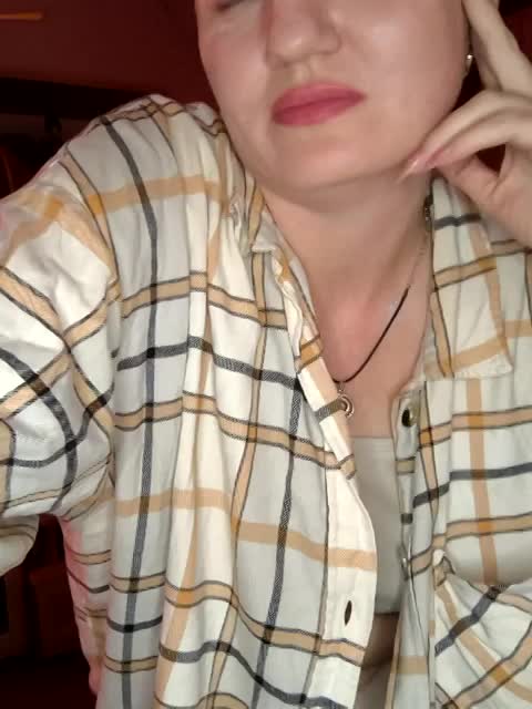 _Sladkaya_ Cam Model Chat October 31, 2025