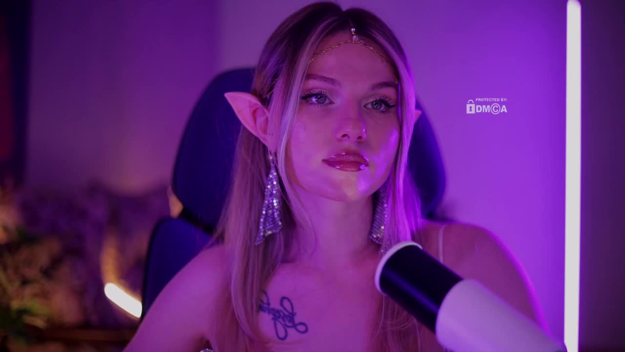 D_i_aM Cam Model Chat October 31, 2025