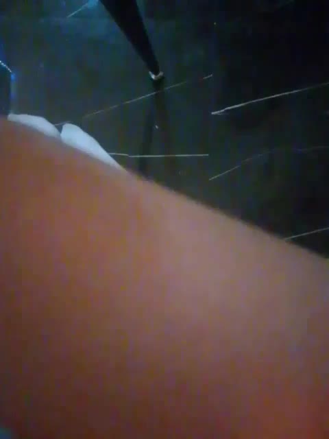 TilyTily Cam Model Chat October 31, 2025