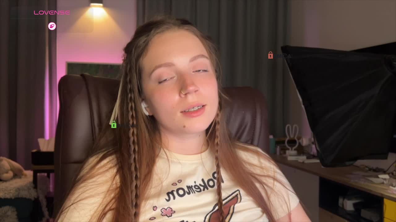 LissaSkarlet Cam Model Chat October 31, 2025