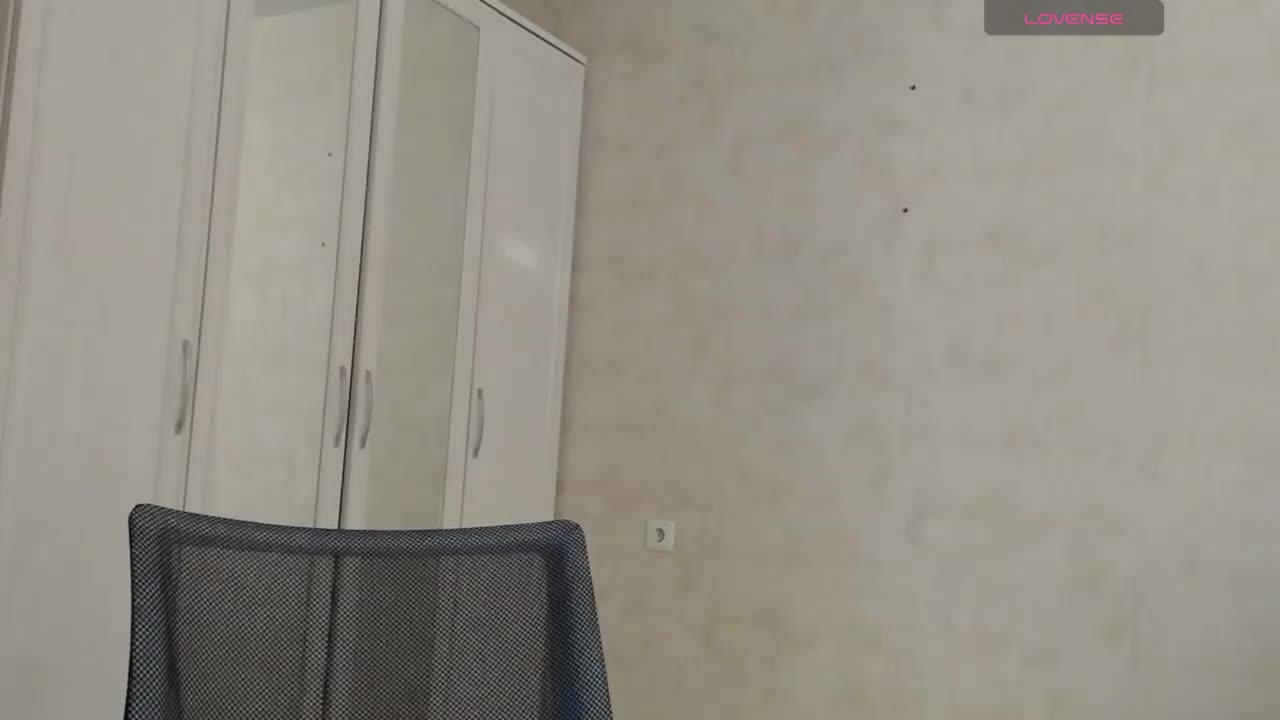 VENUS_G Cam Model Chat October 31, 2025