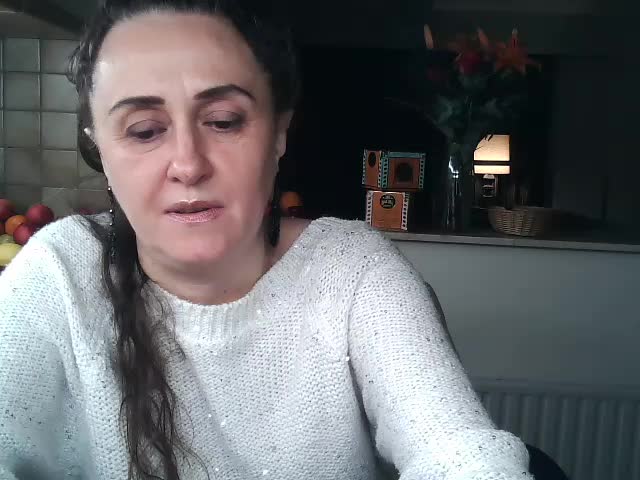 UllimOhi Cam Model Chat October 31, 2025