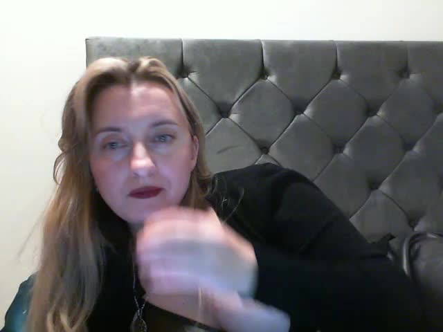 RuslanaFlower Cam Model Chat October 31, 2025