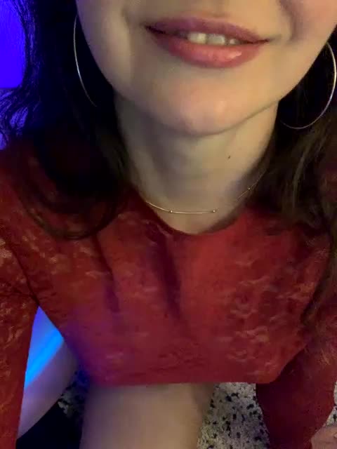 FeeBee Cam Model Chat October 31, 2025