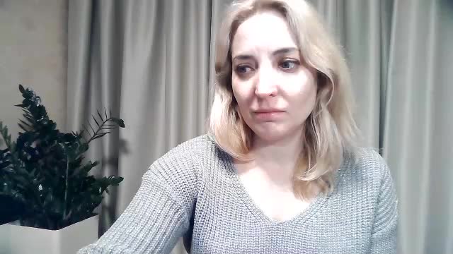 mariska-kiska Cam Model Chat October 31, 2025