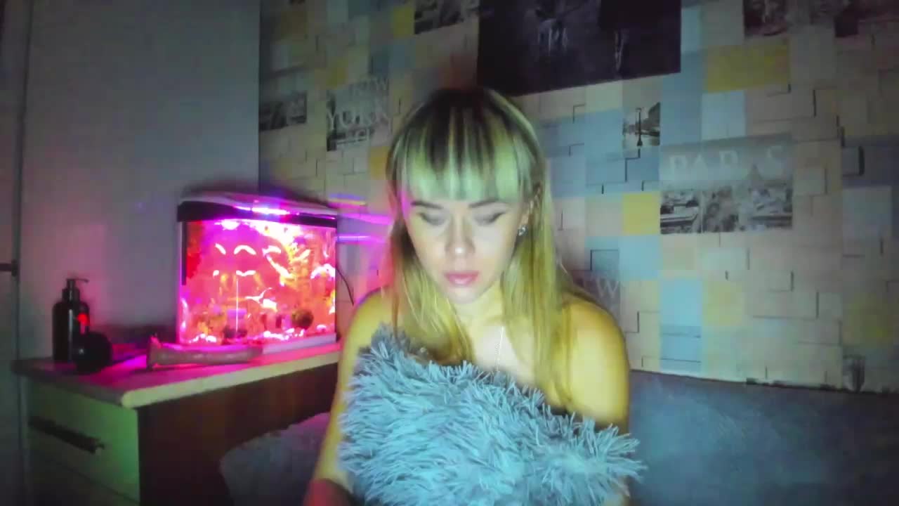 Vanilla_sexy Cam Model Chat October 31, 2025