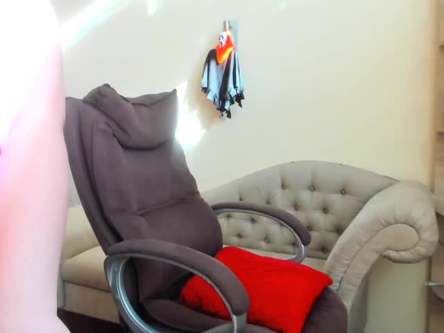 Doliss Cam Model Chat October 31, 2025