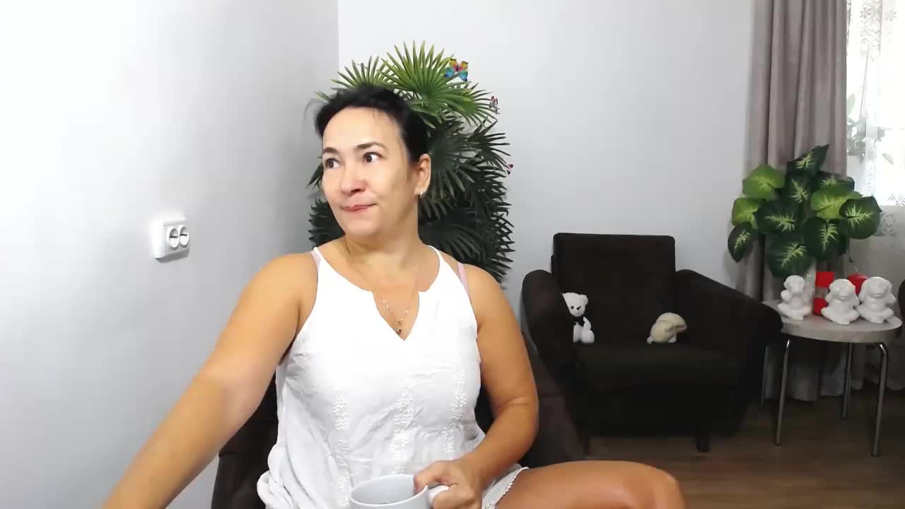 LikaLady Cam Model Chat October 31, 2025