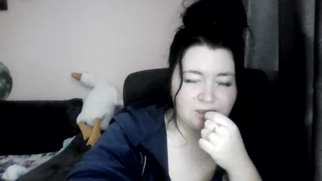 Ornotores_wers Cam Model Chat October 31, 2025