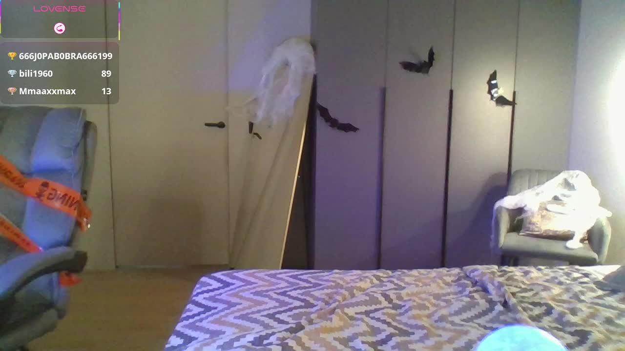 fatalefemme Cam Model Chat October 31, 2025