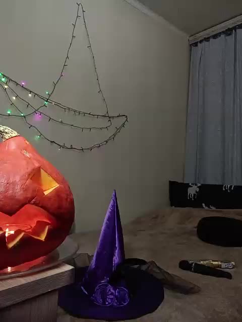 LUKONTA Cam Model Chat October 31, 2025