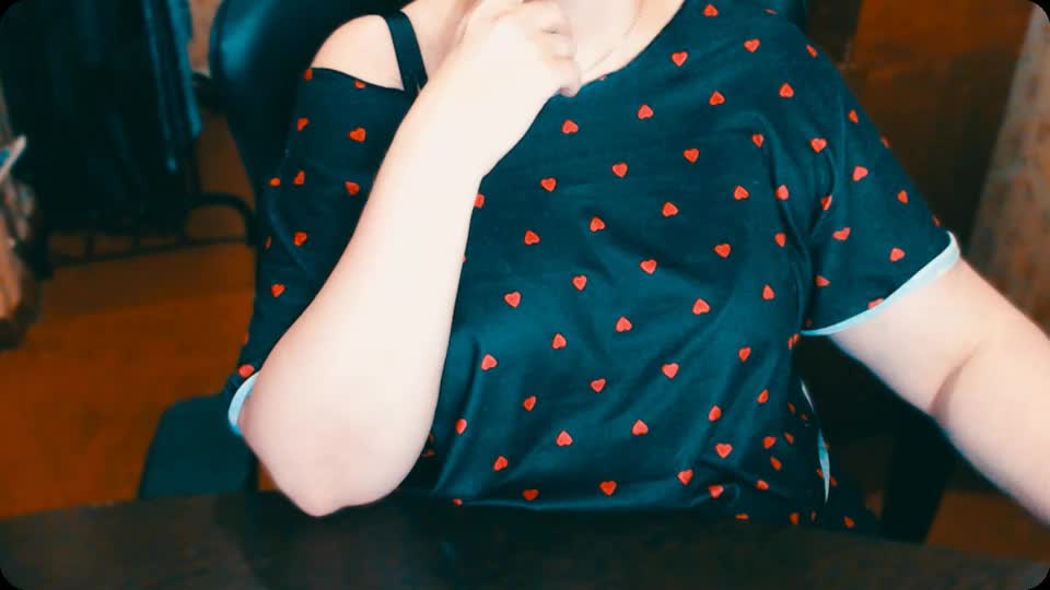 Alisa1917 Cam Model Chat October 31, 2025