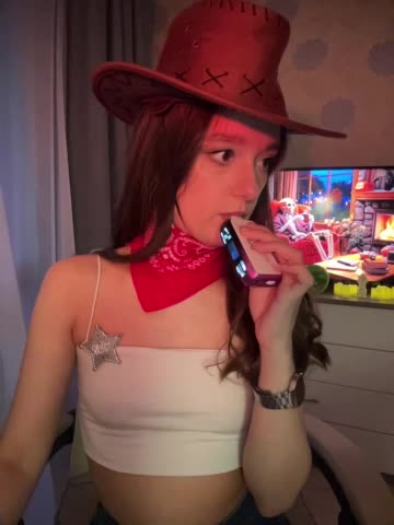 ymnichka Cam Model Chat October 31, 2025