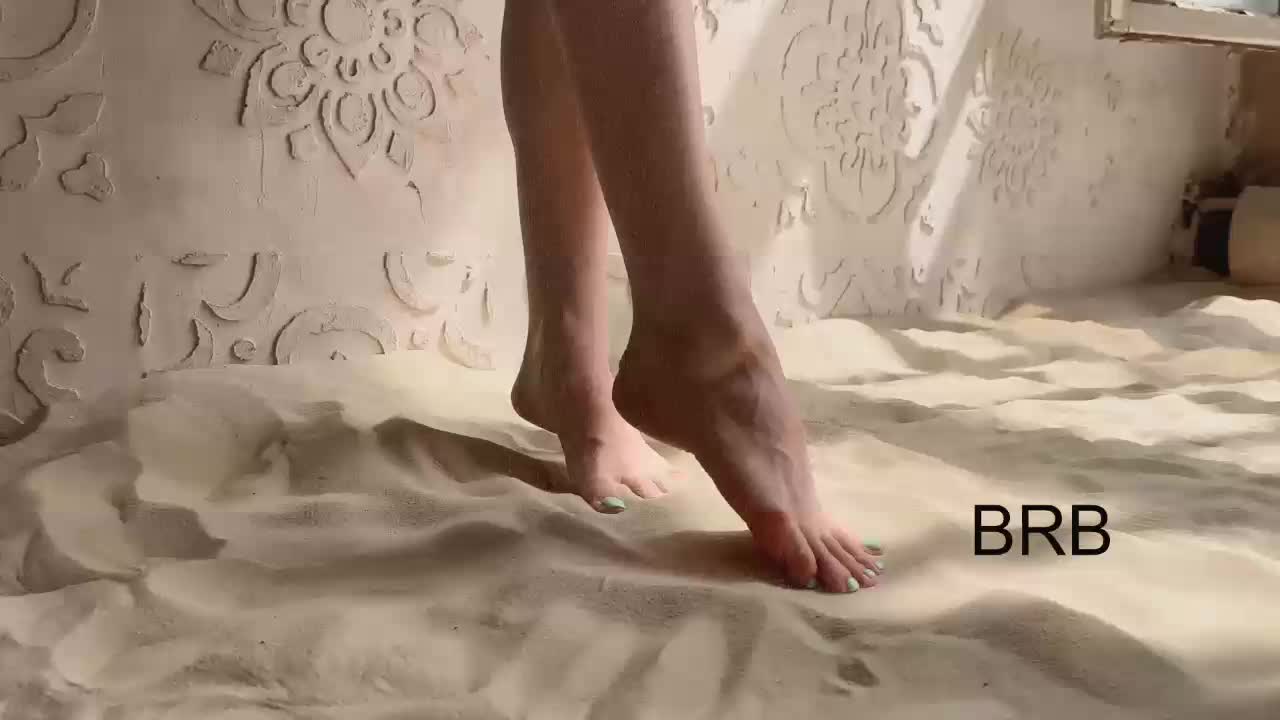 Na-izi Cam Model Chat October 31, 2025