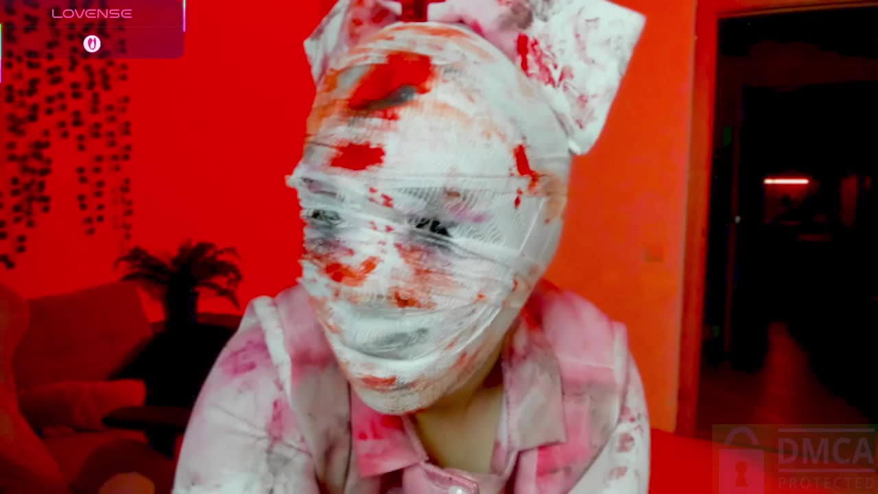 AnyaTaylorJoy_ Cam Model Chat October 31, 2025