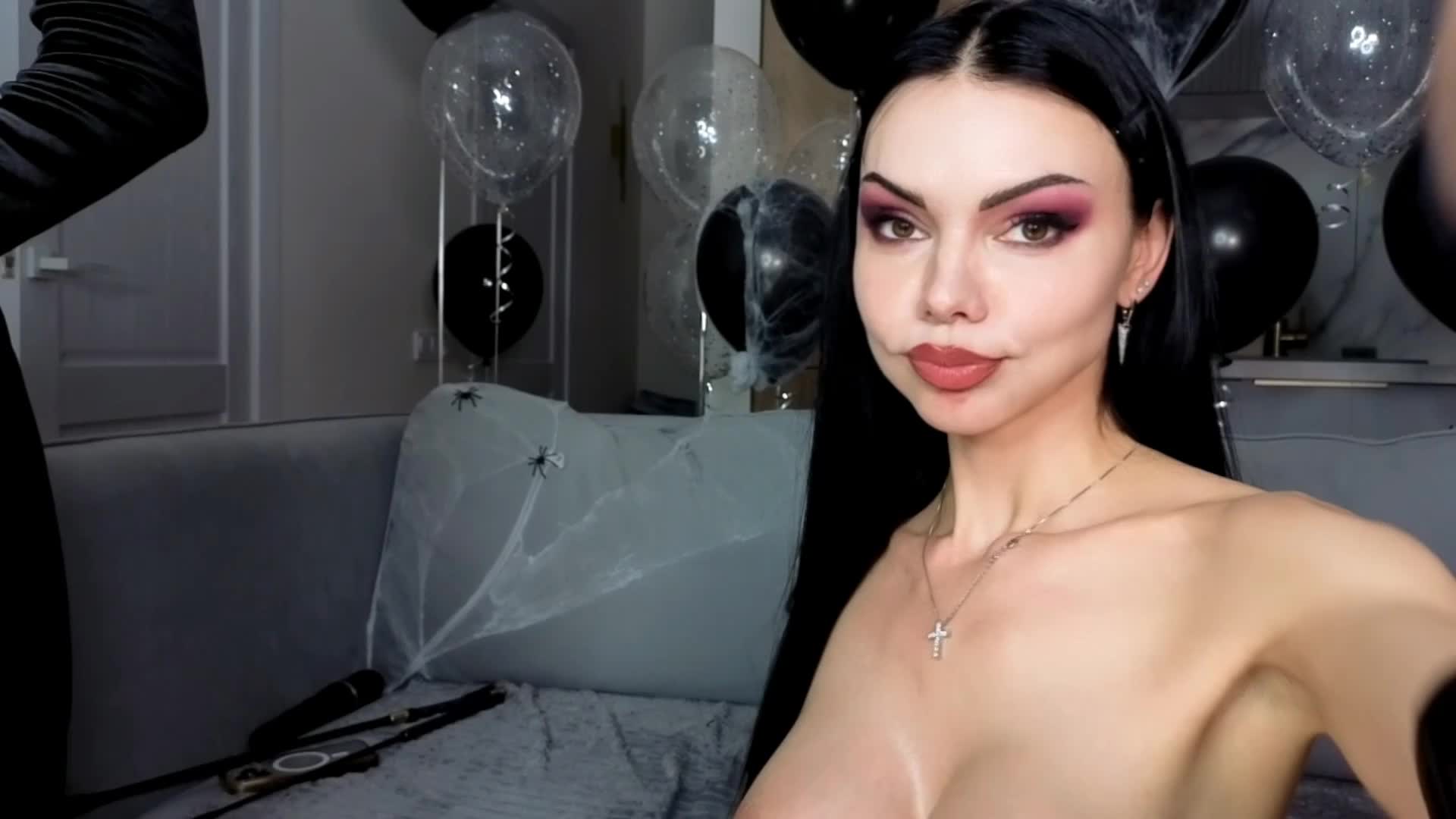 Amyleeplayss Cam Model Chat October 31, 2025