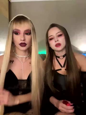 -BaRaH0LkA- Cam Model Chat October 31, 2025