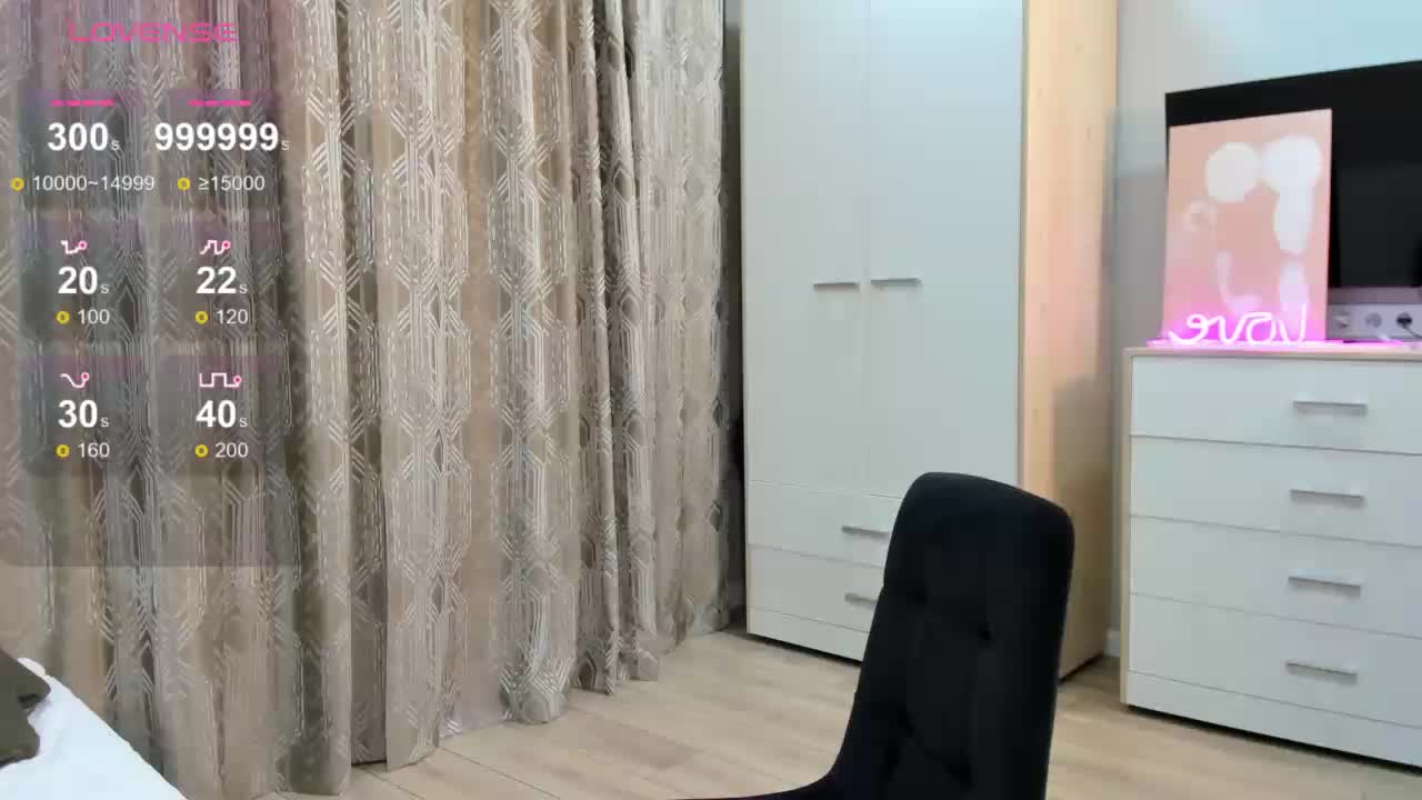 -dkny- Cam Model Chat October 31, 2025