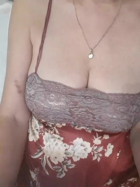 SexiestJess45 Cam Model Chat October 31, 2025