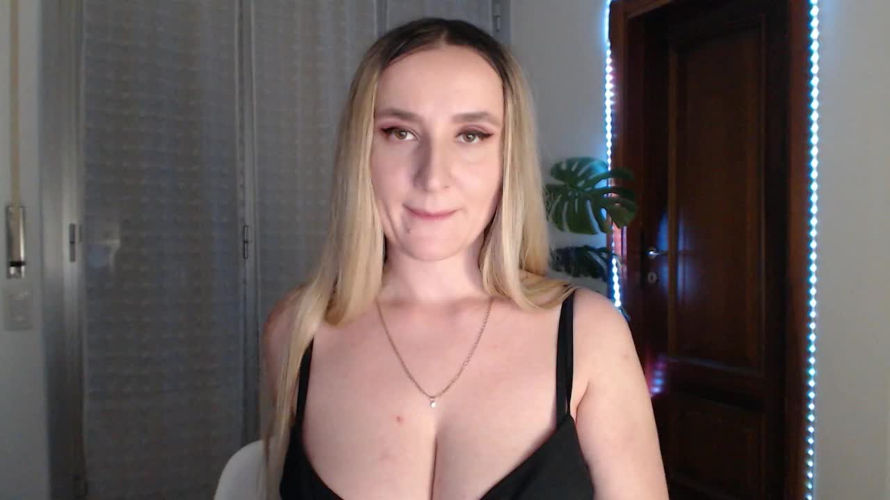 Alina-Lovely Cam Model Chat October 31, 2025