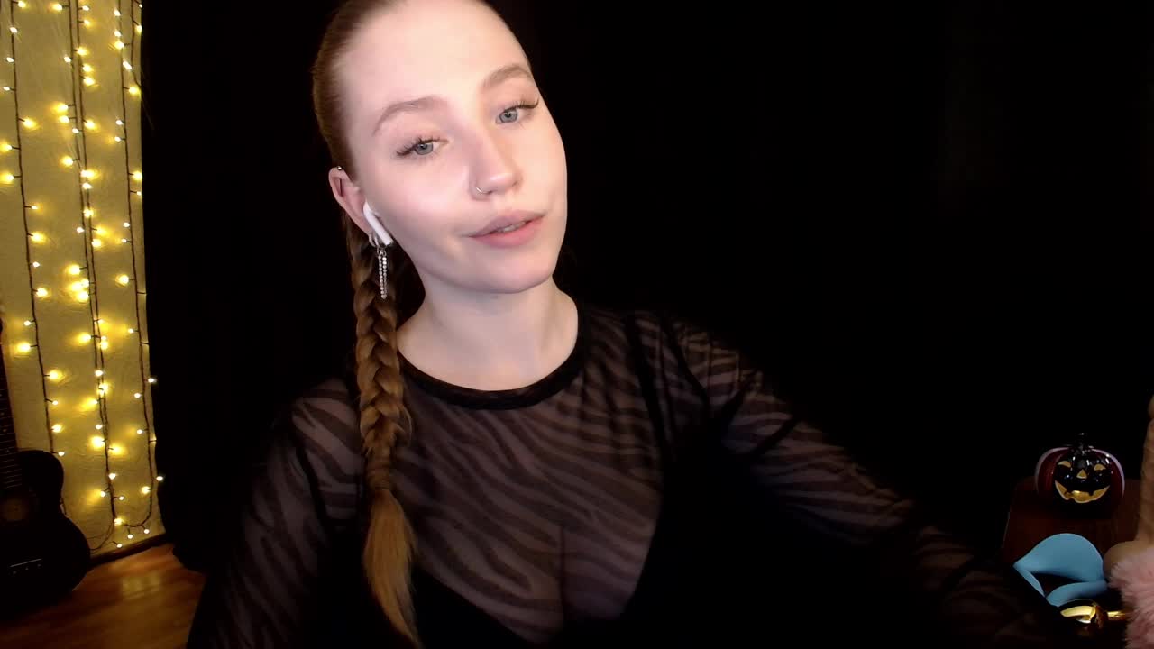 SindiWatson Cam Model Chat October 31, 2025