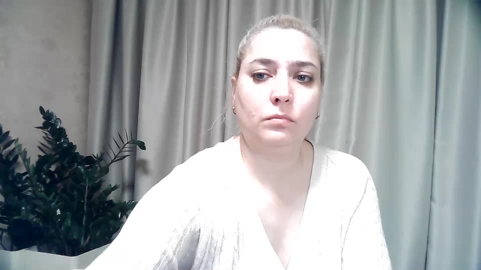 KickaIricka Cam Model Chat October 31, 2025
