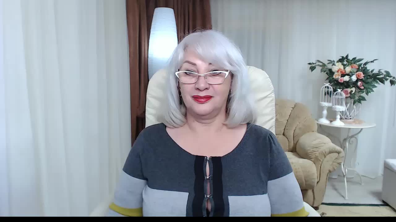 Tashyncik Cam Model Chat October 31, 2025