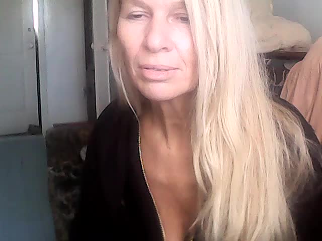 Victoria-sexi Cam Model Chat October 31, 2025