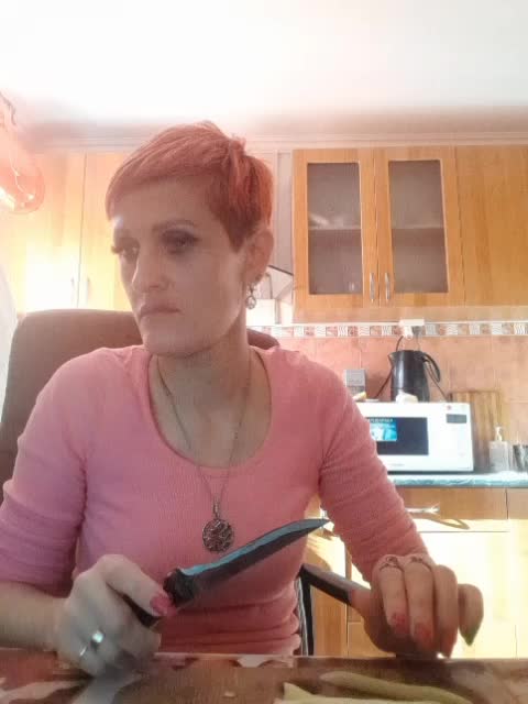 N-I-M-F-O-M-A-N-K-A Cam Model Chat October 31, 2025