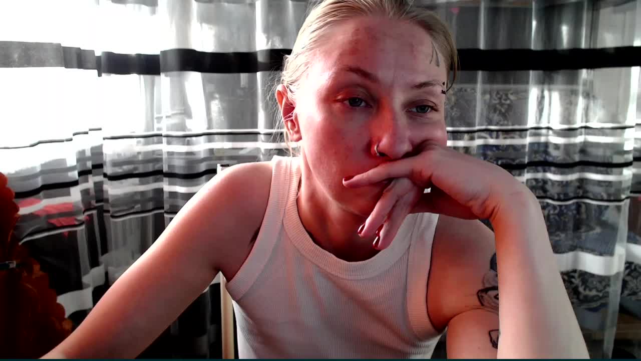 Lollifoxy Cam Model Chat October 31, 2025