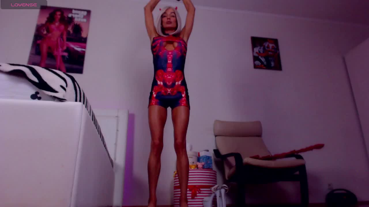 SonjaRay Cam Model Chat November 1, 2025