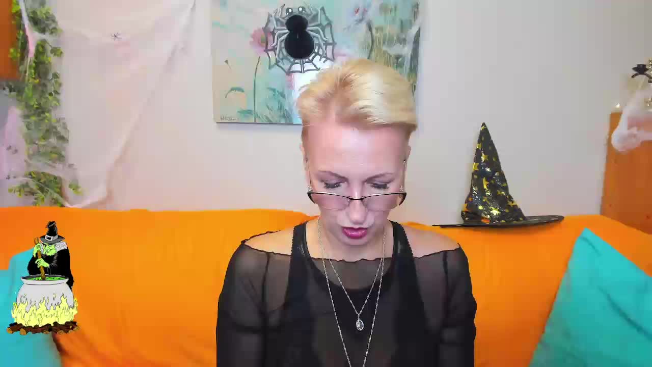 iamyourdream89 Cam Model Chat November 1, 2025