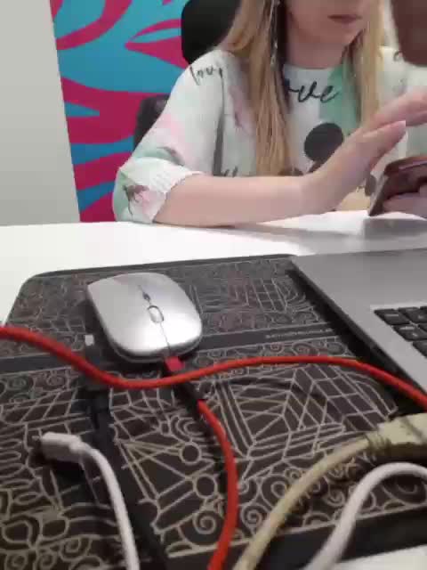 Xo4y-Tpax Cam Model Chat November 1, 2025