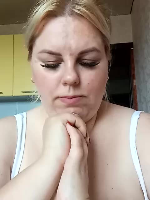 blondy_girl1499 Cam Model Chat November 1, 2025