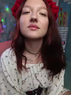 Mari_Gold Cam Model Chat November 1, 2025