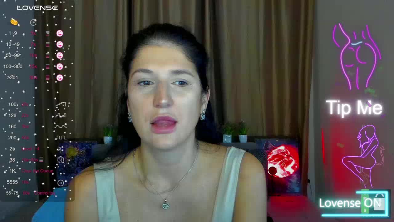 AliannaSoloKisses Cam Model Chat November 1, 2025