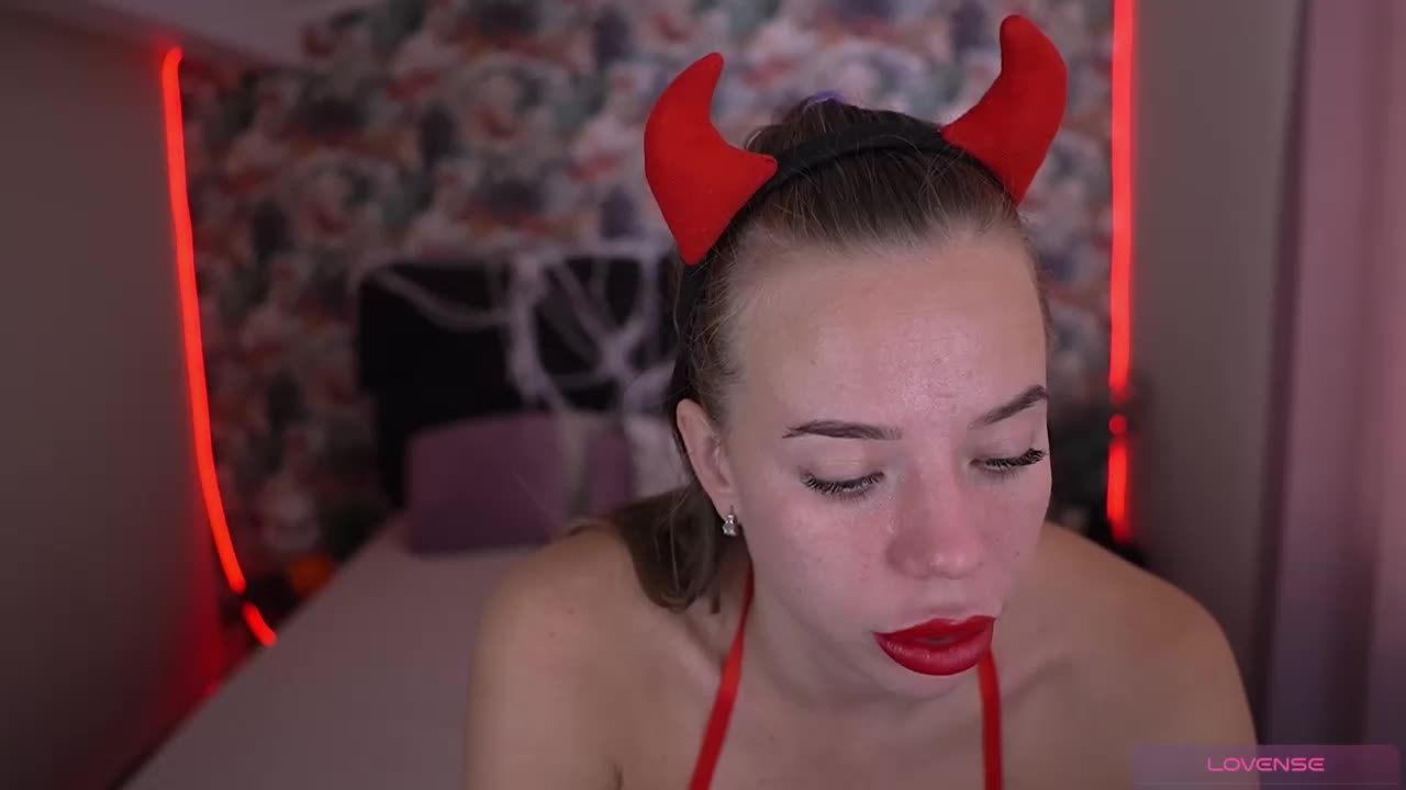 SexyIrinka Cam Model Chat November 1, 2025