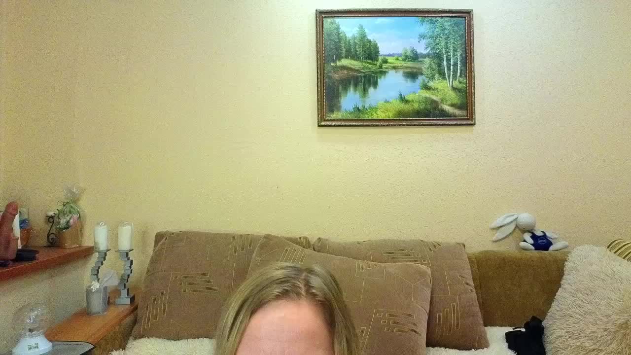 YourXQueen Cam Model Chat November 1, 2025