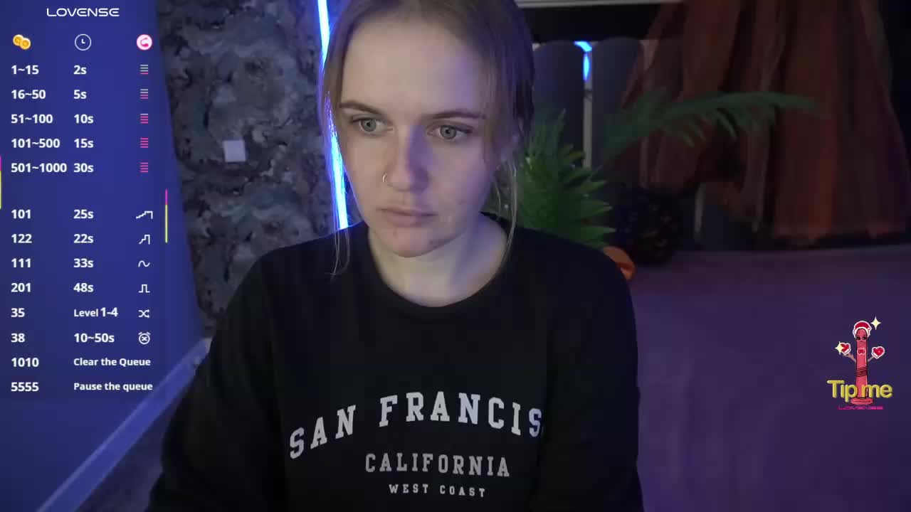 MaribelRiver Cam Model Chat November 1, 2025